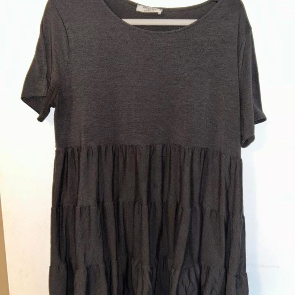 Zenana Outfitters Charcoal Blouse